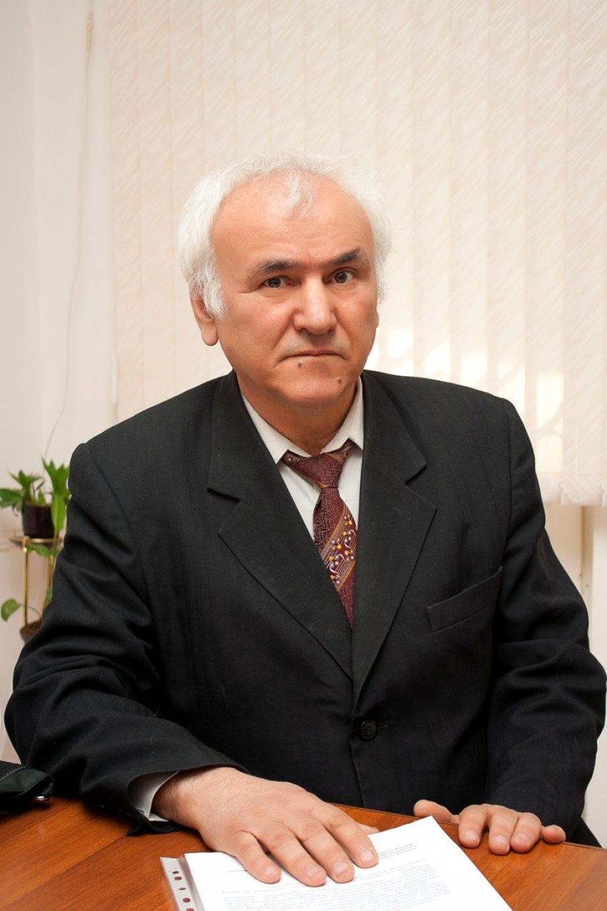 Дадаев Холмурот  Аманович- доцент кафедры  «Народной медицины» Ташкентского института усовершенствования врачей  (Центр развития профессиональной квалификации медицинских работников)