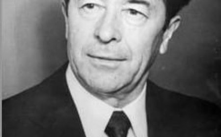 Туракулов Ялкин Халматович, академик, известнейший деятель медицинской науки  (1917-2005)