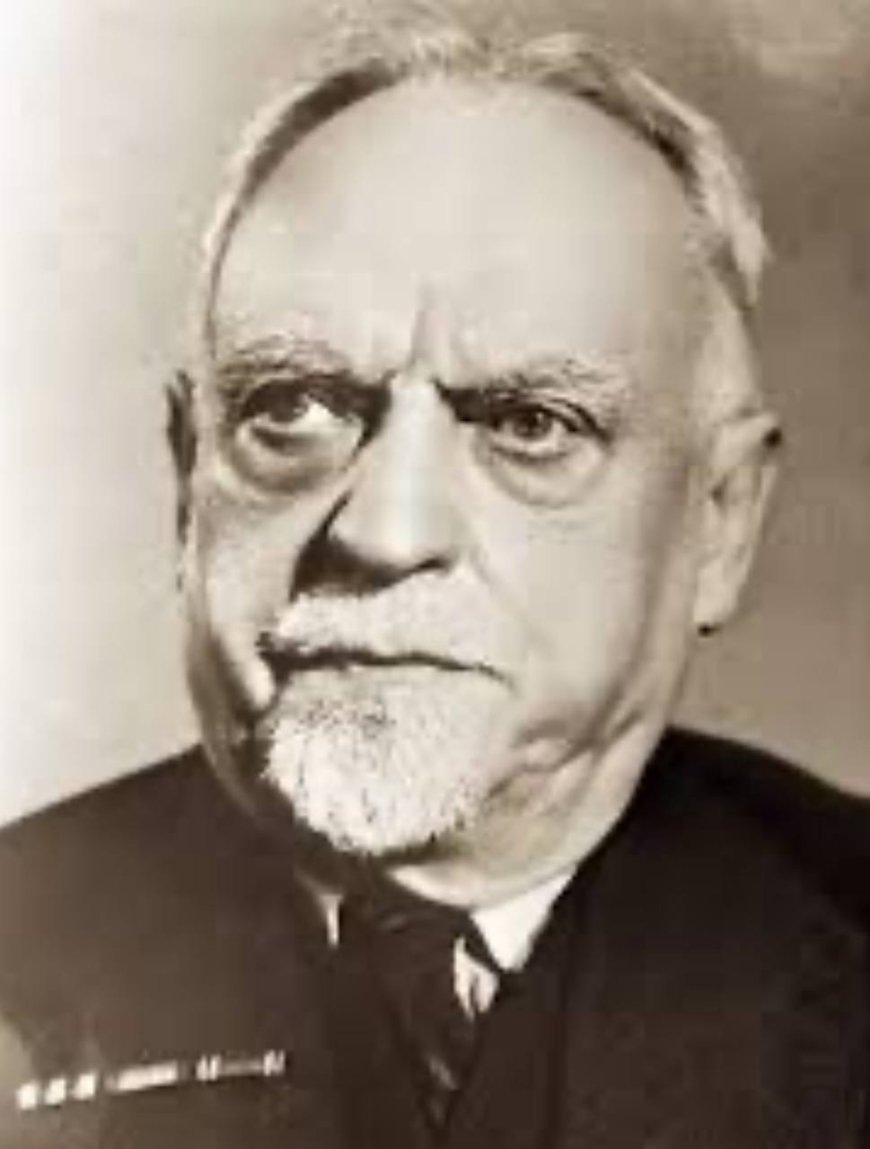 Семашко Николай Александрович  (14 [26] сентября 1874 — 18 мая 1949, Москва), один из организаторов системы здравоохранения в СССР