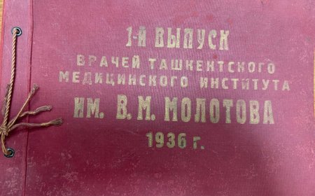 1-й выпуск врачей Ташкентского Медицинского института им В. М. Молотова 1936 год: Фотоальбом