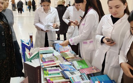 Хорезмская областная научная медицинская библиотека организовала выездную выставку книг
