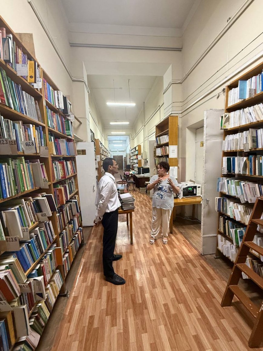 Государственная Научная Медицинская библиотека Министерства здравоохранения Республики Узбекистан - первая научная медицинская библиотека в Узбекистане, основана в Ташкенте, в 1935 году