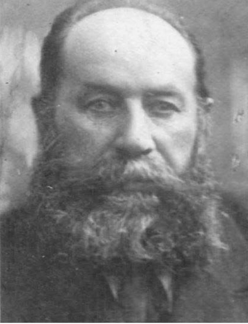 Профессор Евгений Михайлович Шляхтин, человек, чья жизнь была посвящена науке и знаниям, оставил после себя не только научное наследие, но и щедрый дар — свой дом медицинской библиотеке .