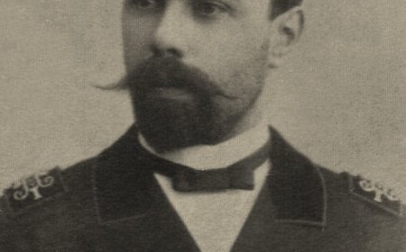 СВАРИЧЕВСКИЙ ГЕОРГИЙ МИХАЙЛОВИЧ (1871—1936)-  Архитектор, профессор, один из основателей Ташкентского университета.