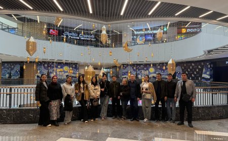 Экскурсия на  выставку картинной галереи «Во славу женщины" со студентами 4 курса КАФ ТашГИИК