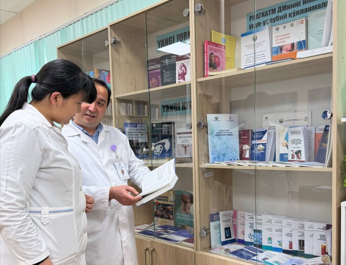 В библиотеке- филиале ГНМБ No 12 при Республиканском научно-практическом медицинском центре "Здоровья Матери и ребенка", согласно ПП РУз No 9 от 15.01.2026 «О МЕРАХ ПО РАЗВИТИЮ КУЛЬТУРЫ ЧТЕНИЯ И ПОВЫШЕНИЮ ИНТЕРЕСА К ЧТЕНИЮ КНИГ  СРЕДИ НАСЕЛЕНИЯ» организован книжный уголок  художественной литературы.
