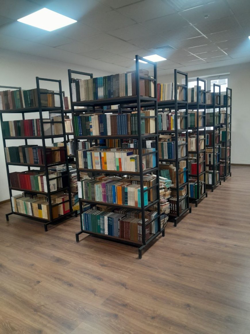 Сырдарьинская областная научная медицинская библиотека, Узбекистан. Основана в 1976 г.